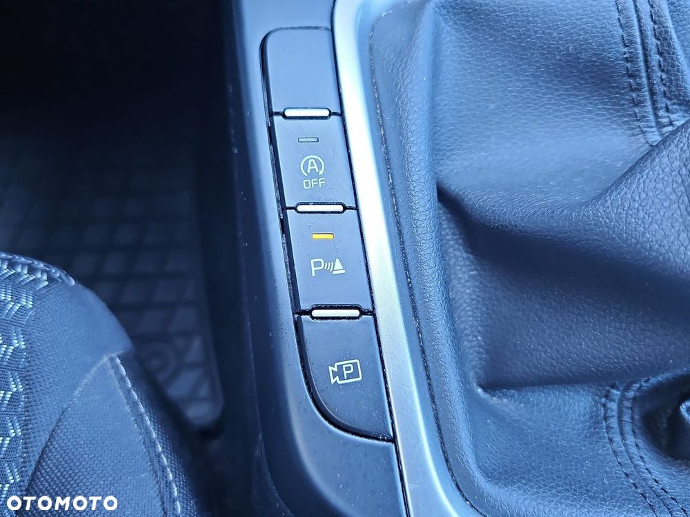 Kia Ceed 1.5 T-GDI M - 26