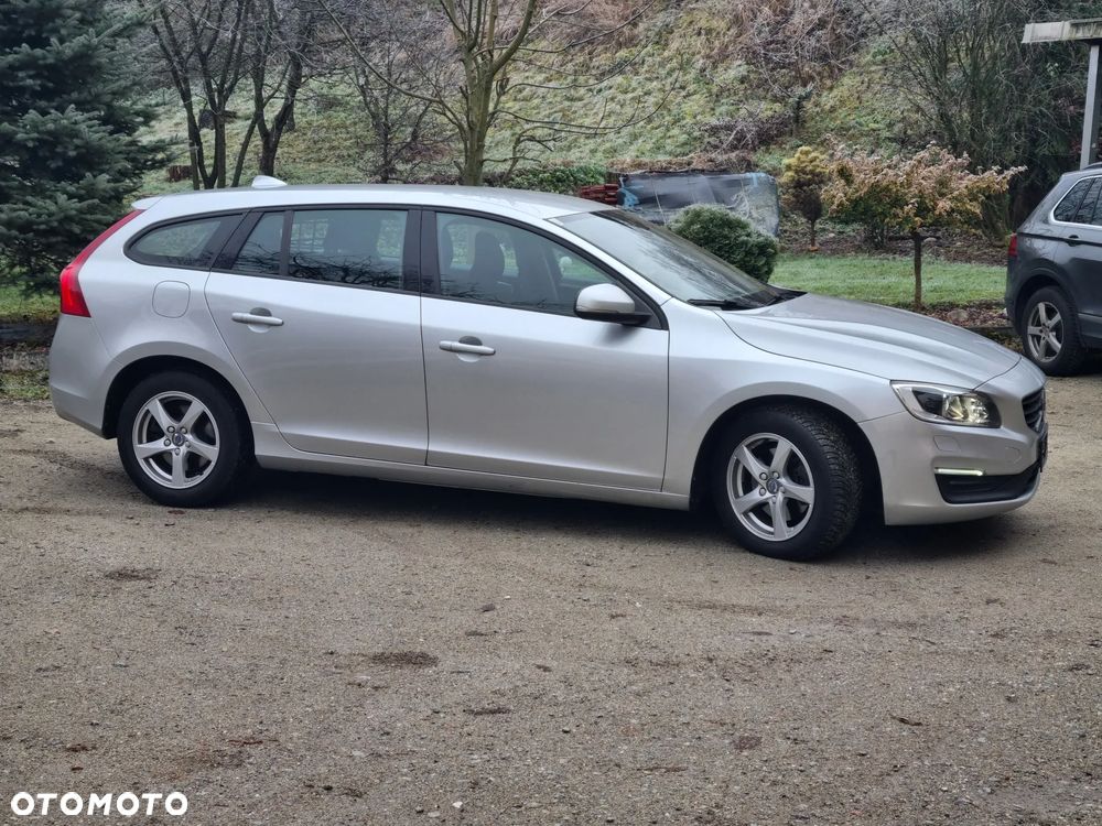 Volvo V60 D3 Linje Business - 8