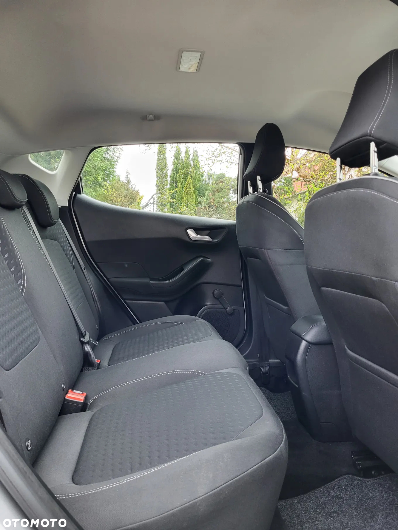 Ford Fiesta 1.5 TDCi S&S TITANIUM - 28