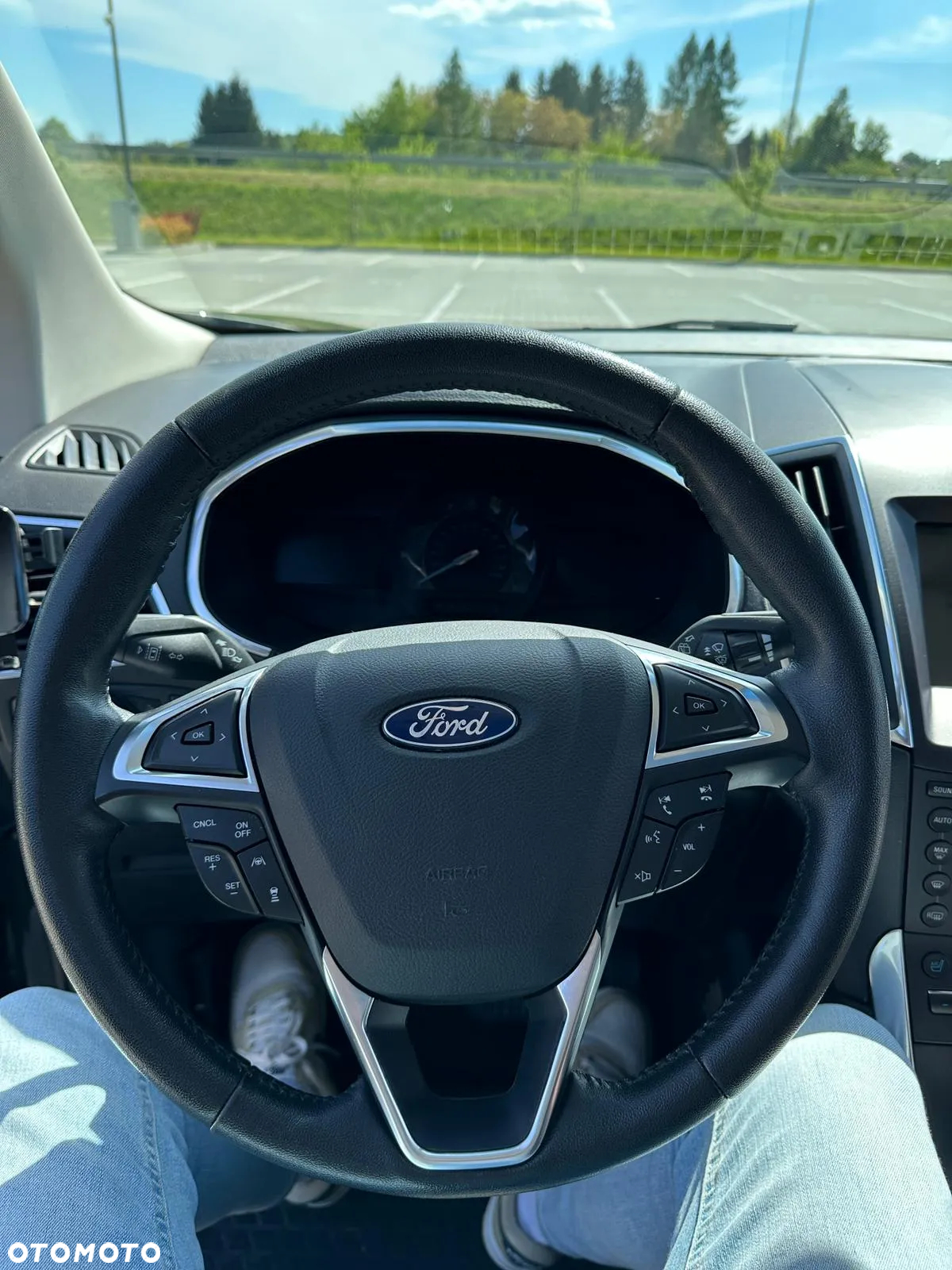 Ford Edge - 12