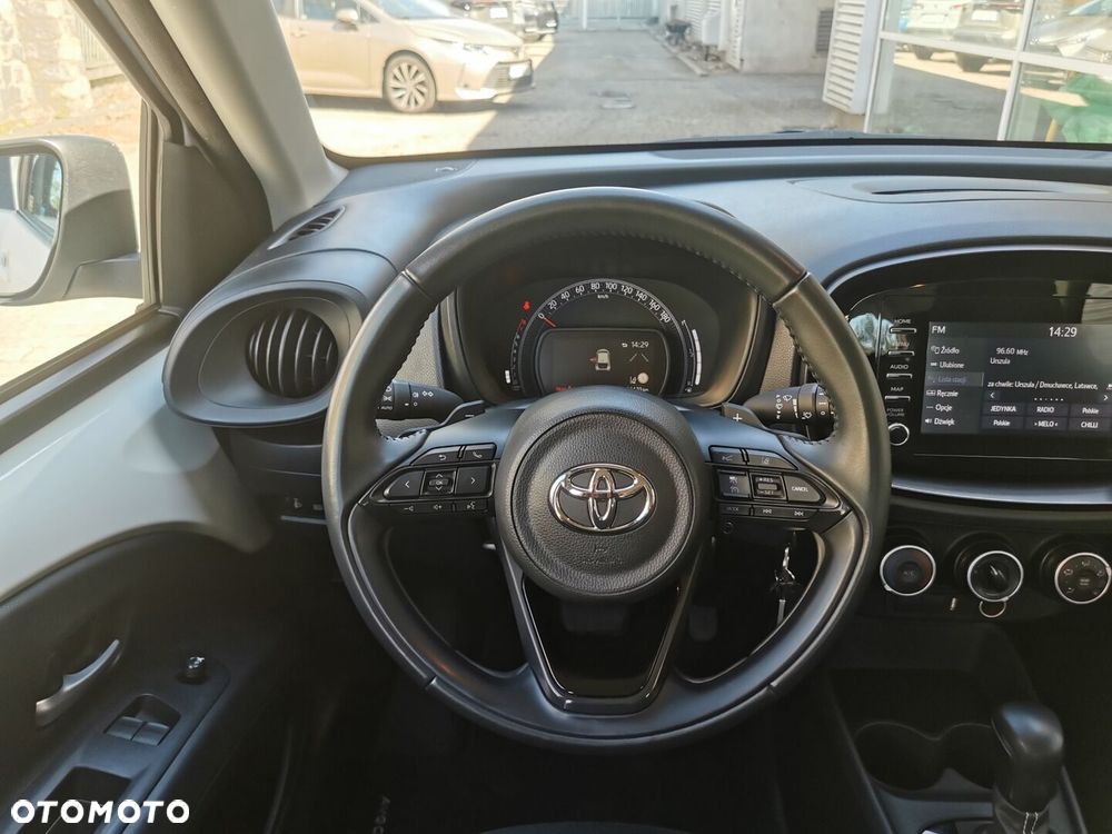 Toyota Aygo X - 13