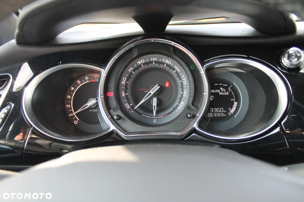 Citroën DS3 Pure Tech VTi 82 Chic - 7