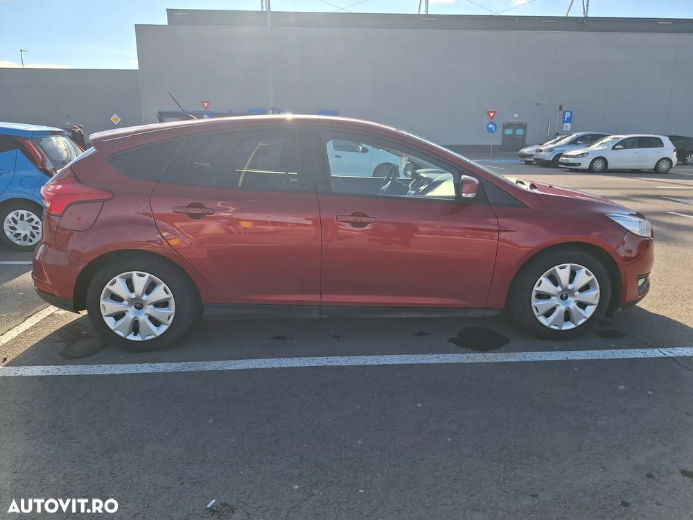 Ford Focus 1.0 EcoBoost Trend - 6