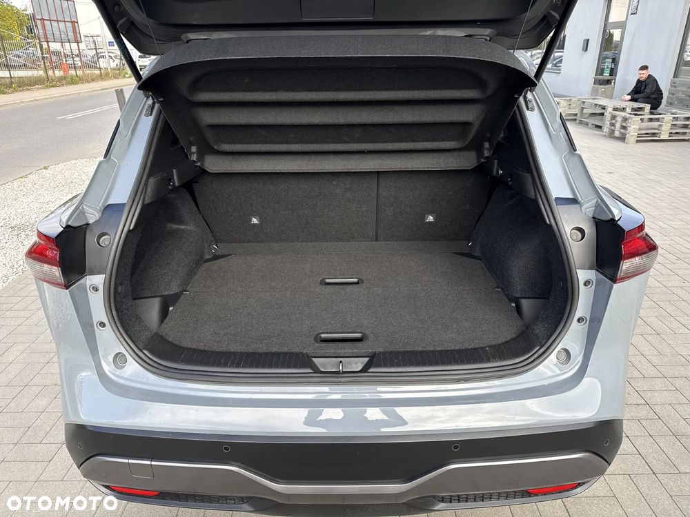 Nissan Qashqai 1.3 DIG-T MHEV N-Connecta Xtronic - 18
