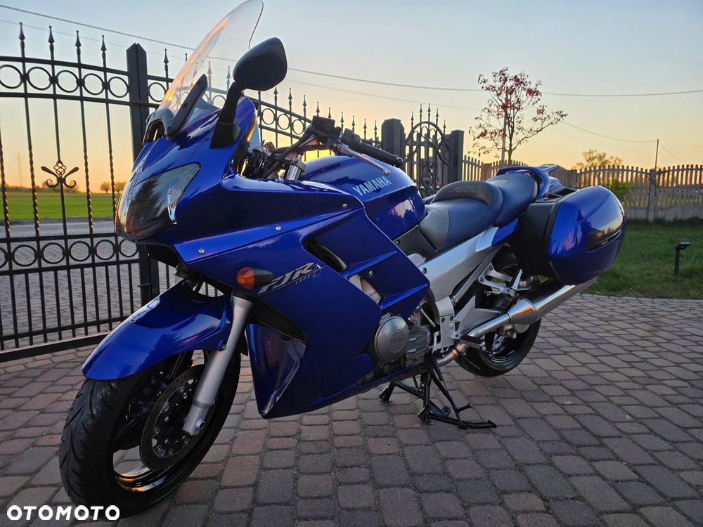 Yamaha FJR - 7