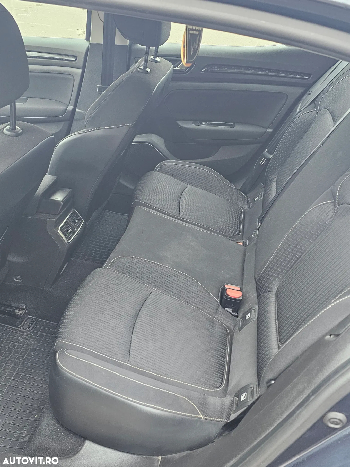 Renault Megane - 5