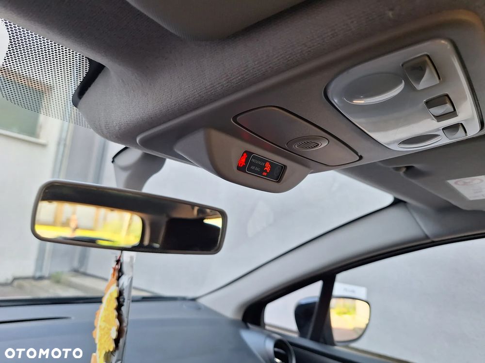 Renault Clio Energy TCe 90 Start & Stop Paris - 29