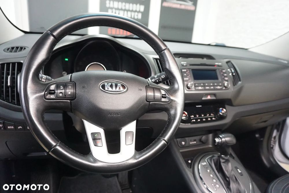 Kia Sportage 2.0 CRDI 4WD Automatik Spirit - 22