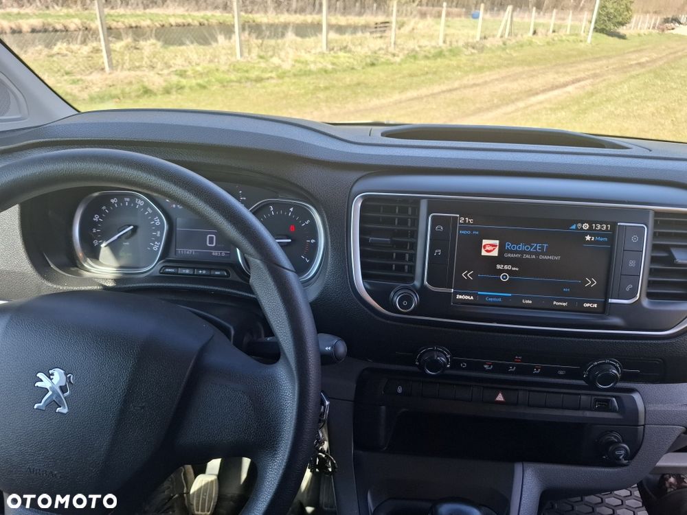 Peugeot Expert - 8