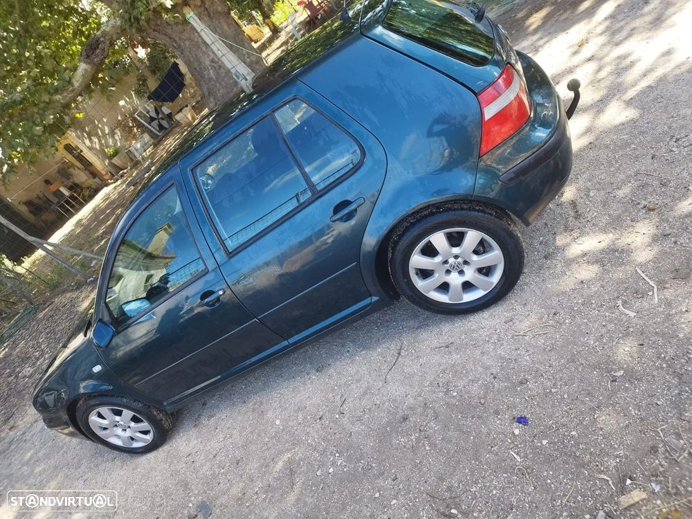 VW Golf - 5