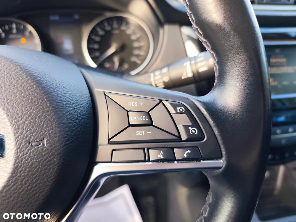 Nissan Qashqai 1.3 DIG-T Acenta EU6d - 15