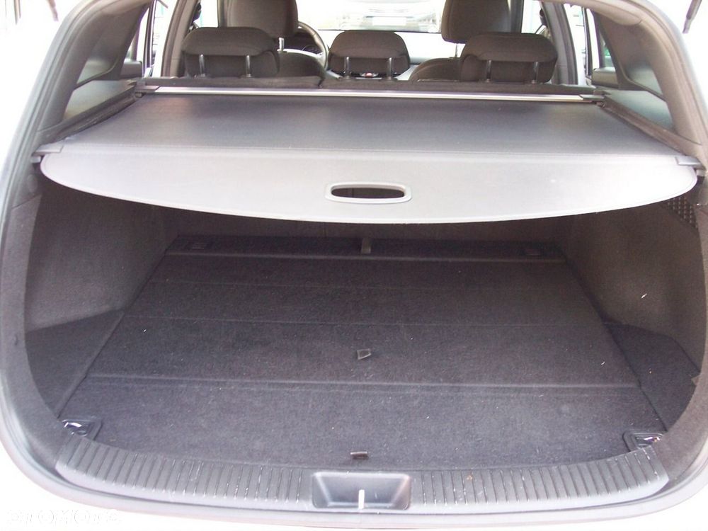 Hyundai i30 1.4 T-GDI GO Plus - 16