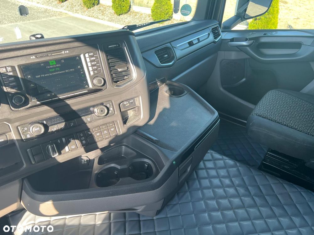 Scania R500 / PODUSZKI FULL / RETARDER / KLIMA POSTOJOWA/TOP - 20
