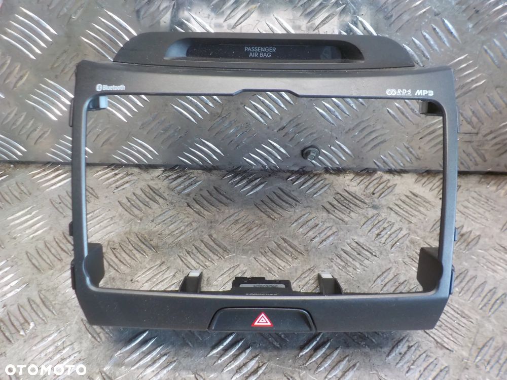 KIA SPORTAGE III RAMKA RADIA - 1