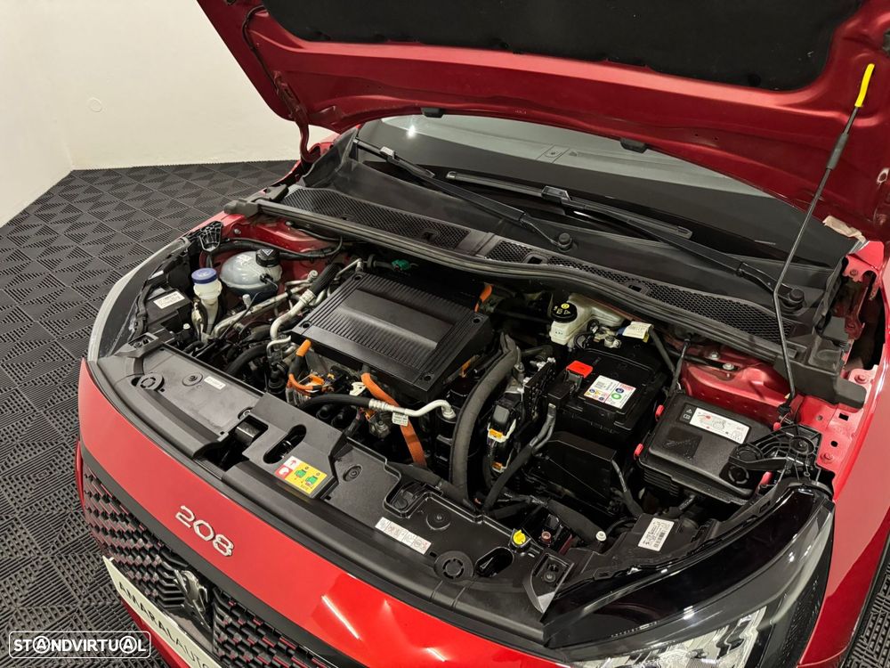 Peugeot e-208 50 kWh Allure - 58