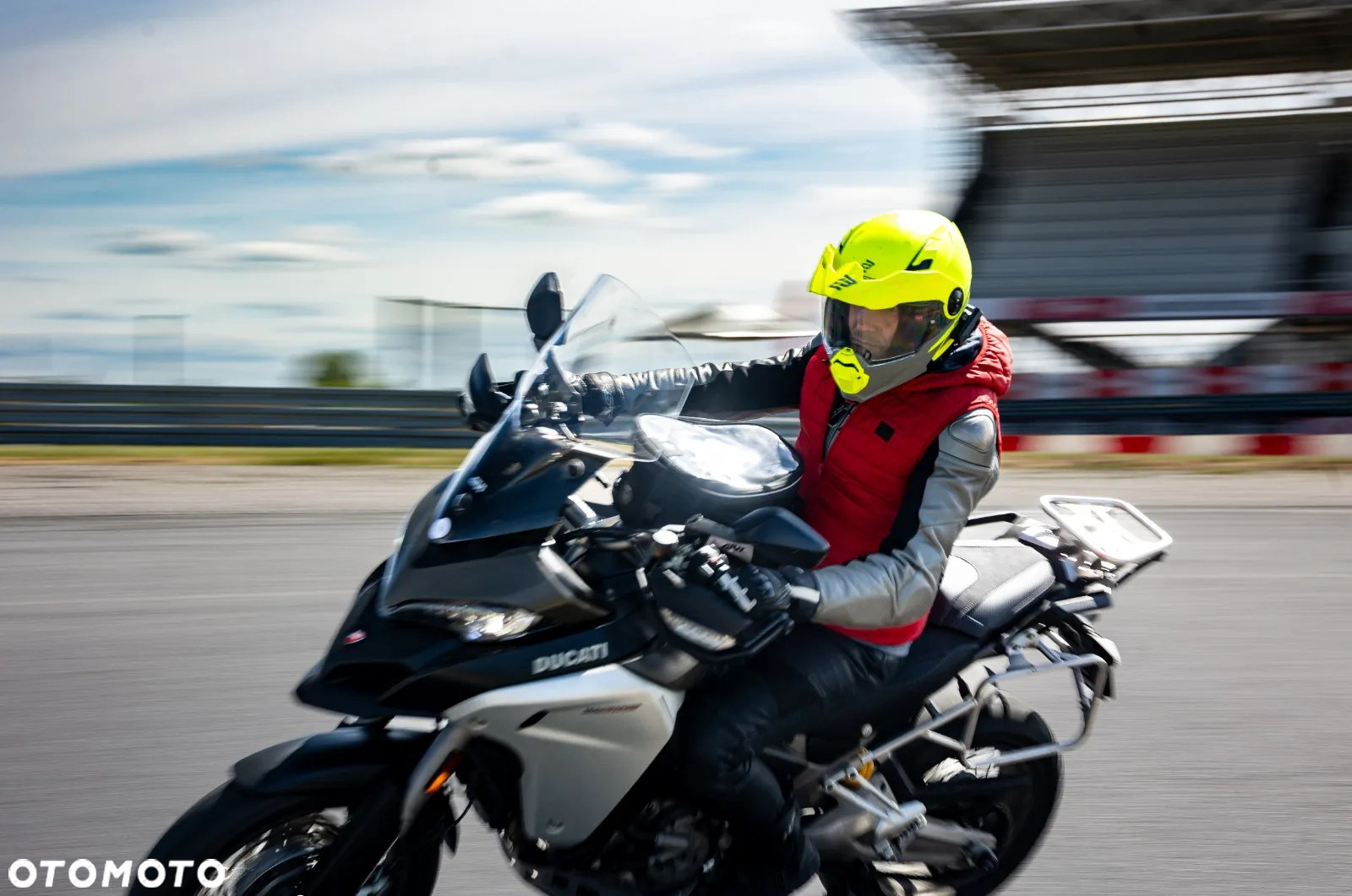 Ducati Multistrada - 10