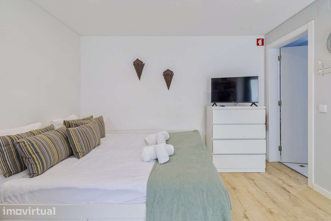 Estúdio Remodelado no Centro de Setúbal | Pronto a Habitar! - Grande imagem: 2/23