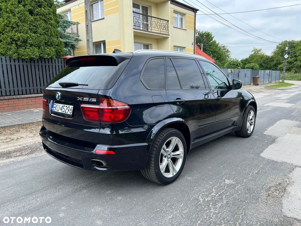 BMW X5 xDrive48i - 6