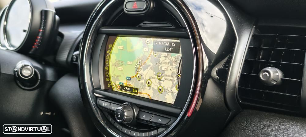 MINI 3 Portas Cooper D - 32