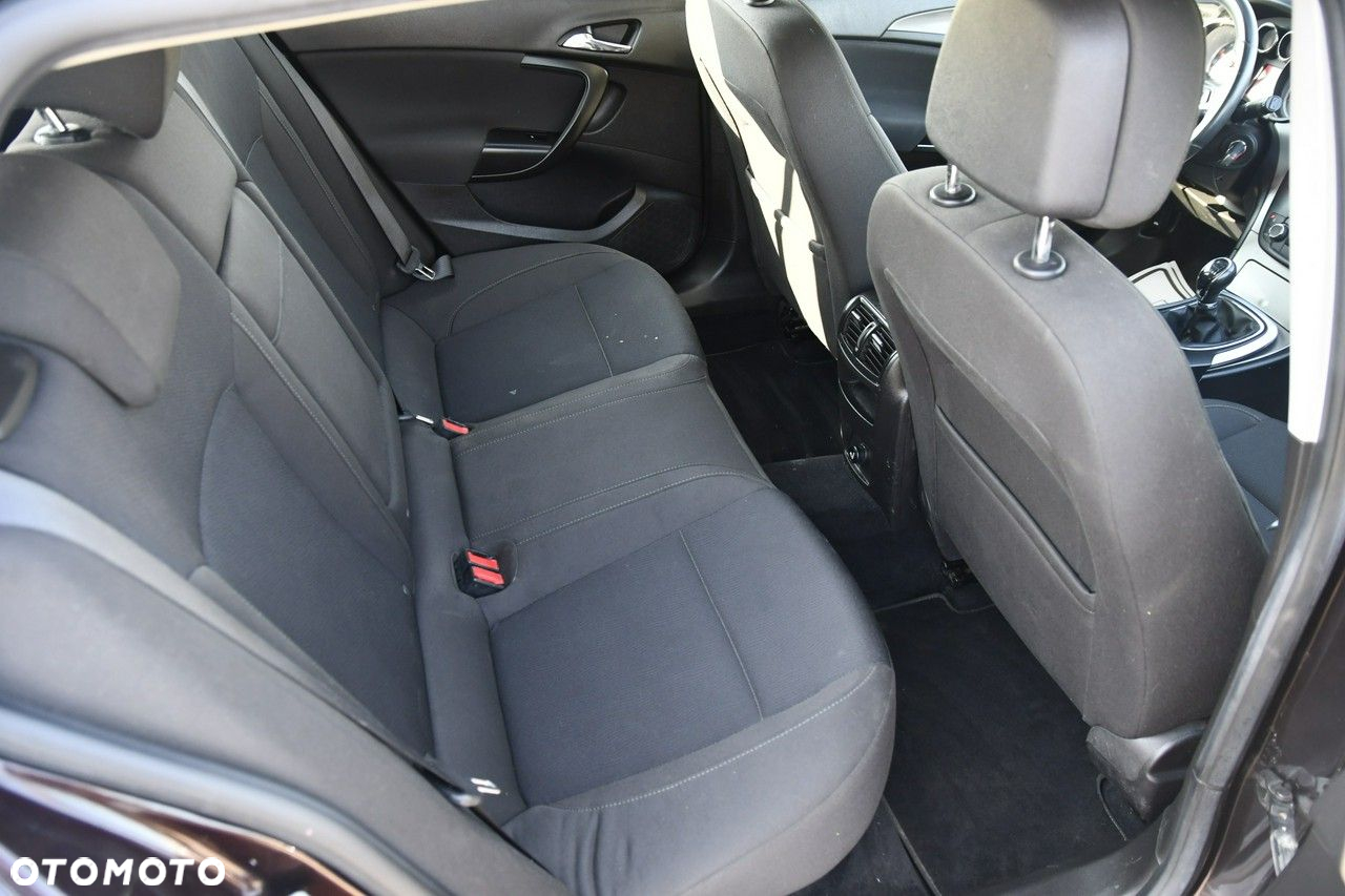 Opel Insignia - 18