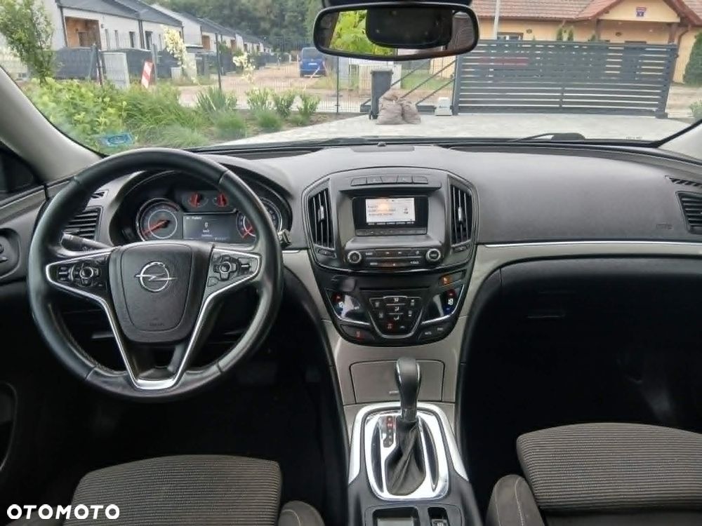 Opel Insignia 1.6 SIDI Turbo Touer Innovation - 9