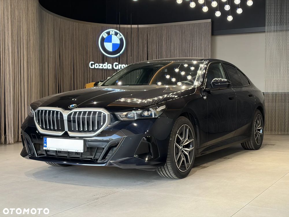 BMW Seria 5 520i mHEV M Sport - 2