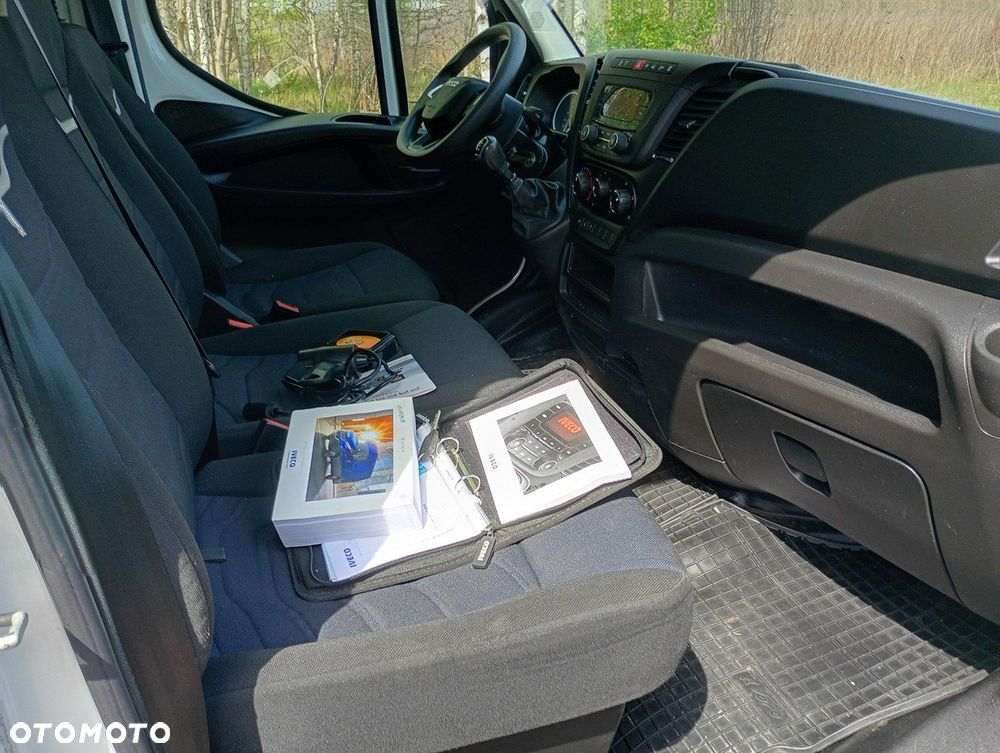 Iveco Daily 35S14 - 14