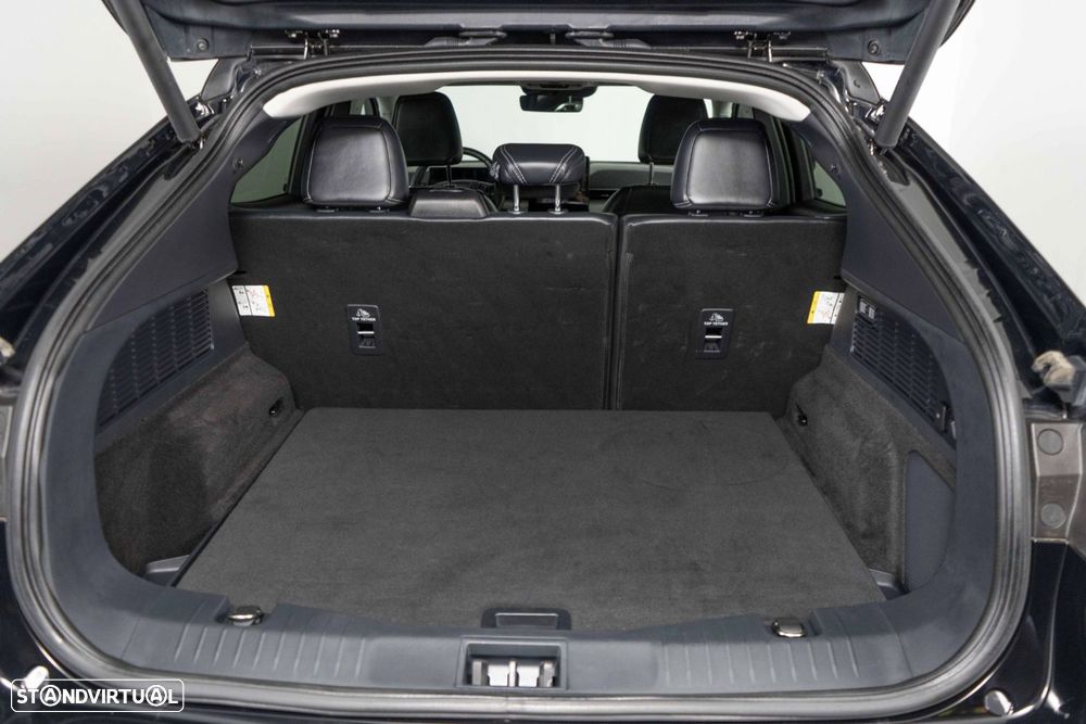 Ford Mustang Mach-E Standard - 13