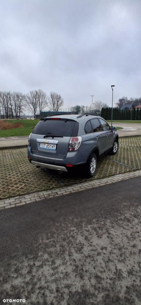 Chevrolet Captiva - 4