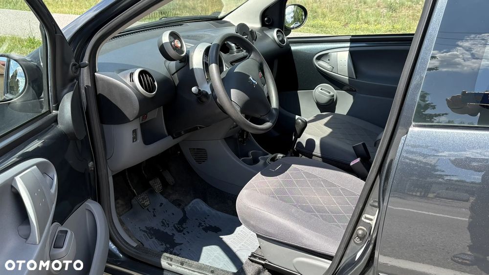 Peugeot 107 - 9