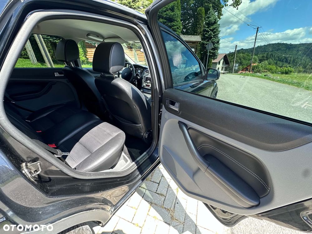 Ford Focus 1.6 Ti-VCT Titanium - 15