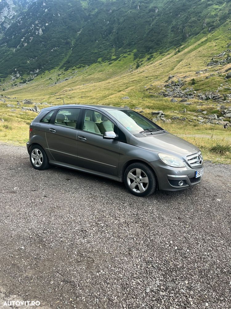 Mercedes-Benz B 200 - 14