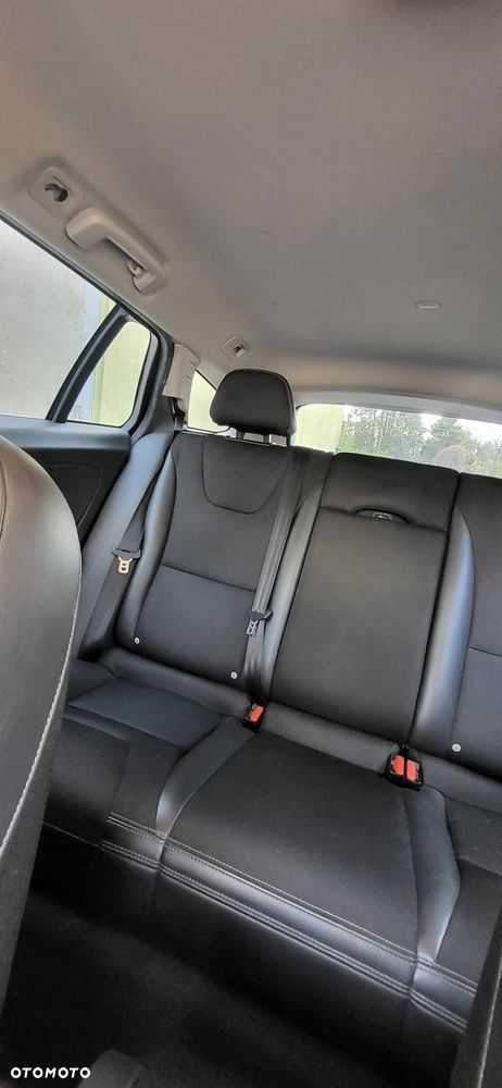 Volvo V60 D4 Drive-E Summum - 15