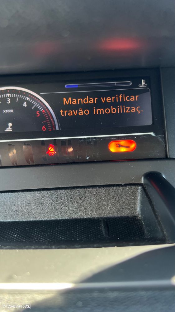 Renault Grand Scénic 1.5 dCi Dynamique S 7L - 23
