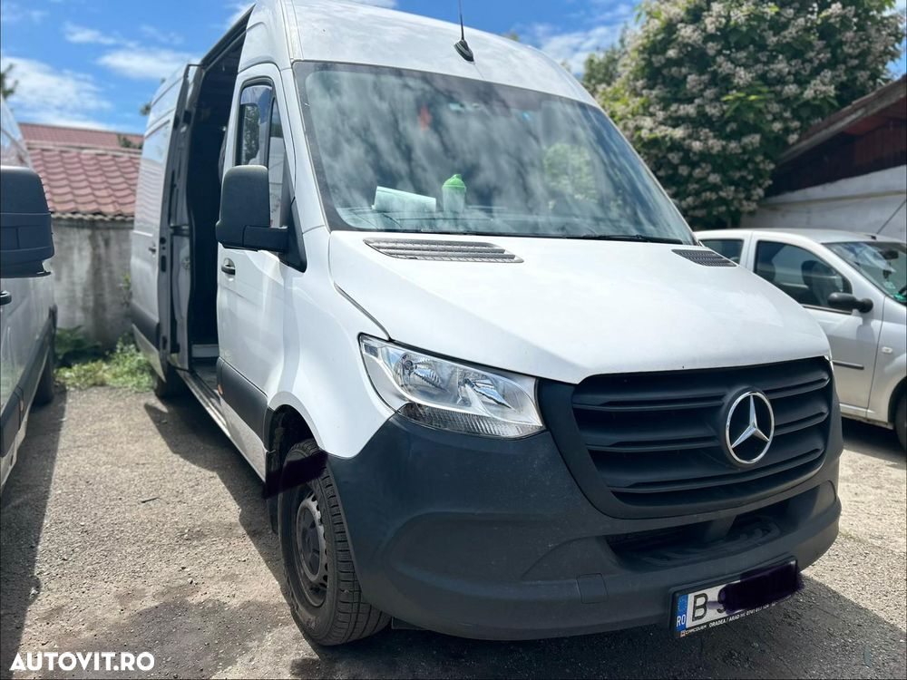 Mercedes-Benz Sprinter 317 CDI 170CP L3H2 RWD 6MT - 2