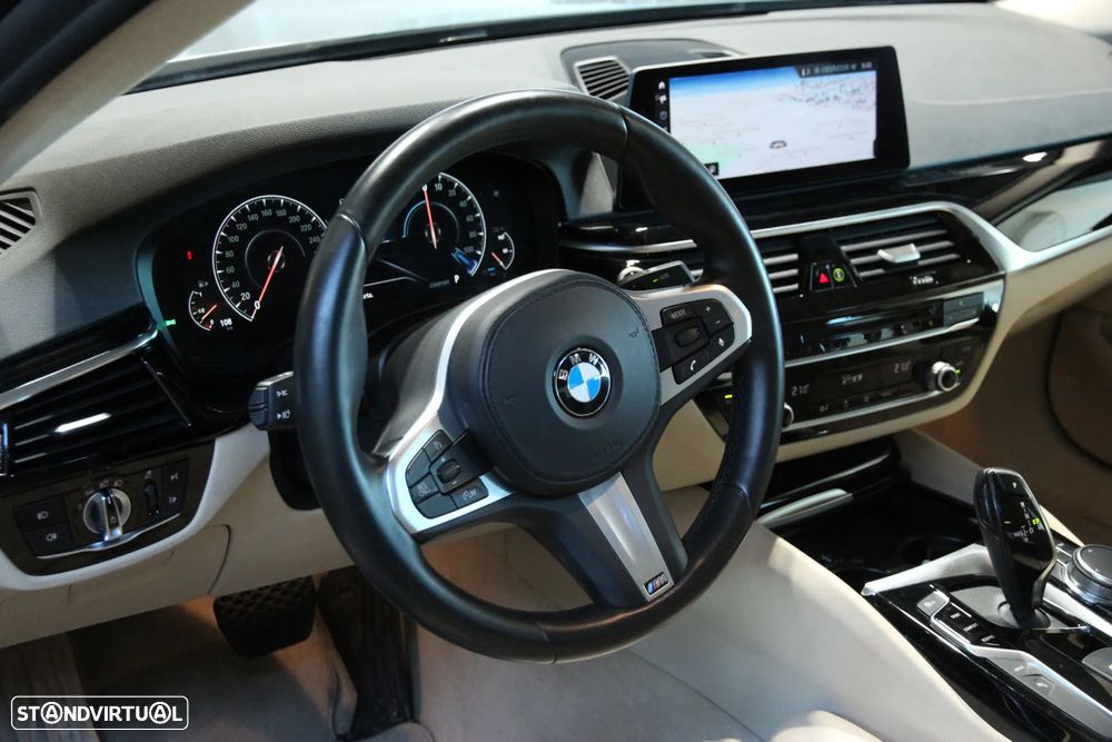 BMW 530 e iPerformance Line Luxury - 11