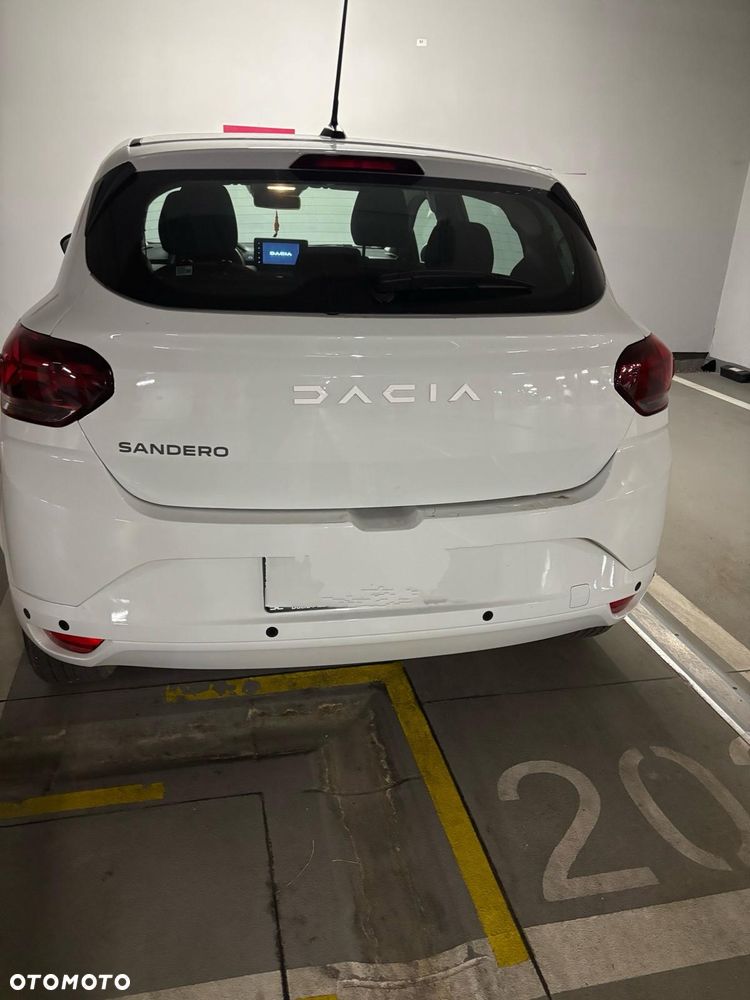 Dacia Sandero - 3