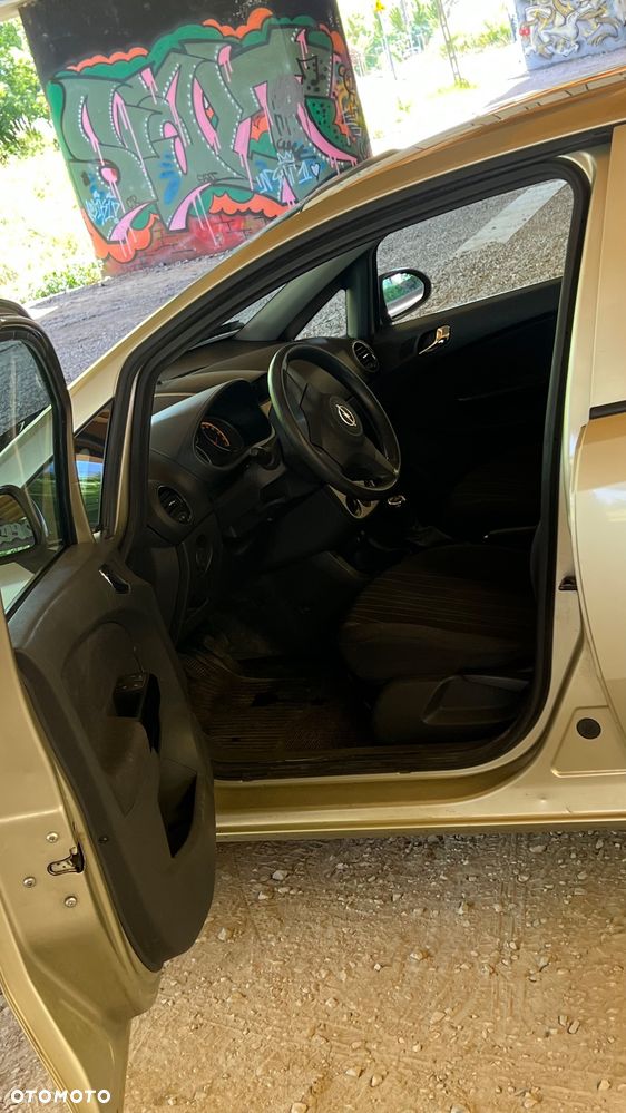 Opel Corsa 1.4 16V Enjoy - 10