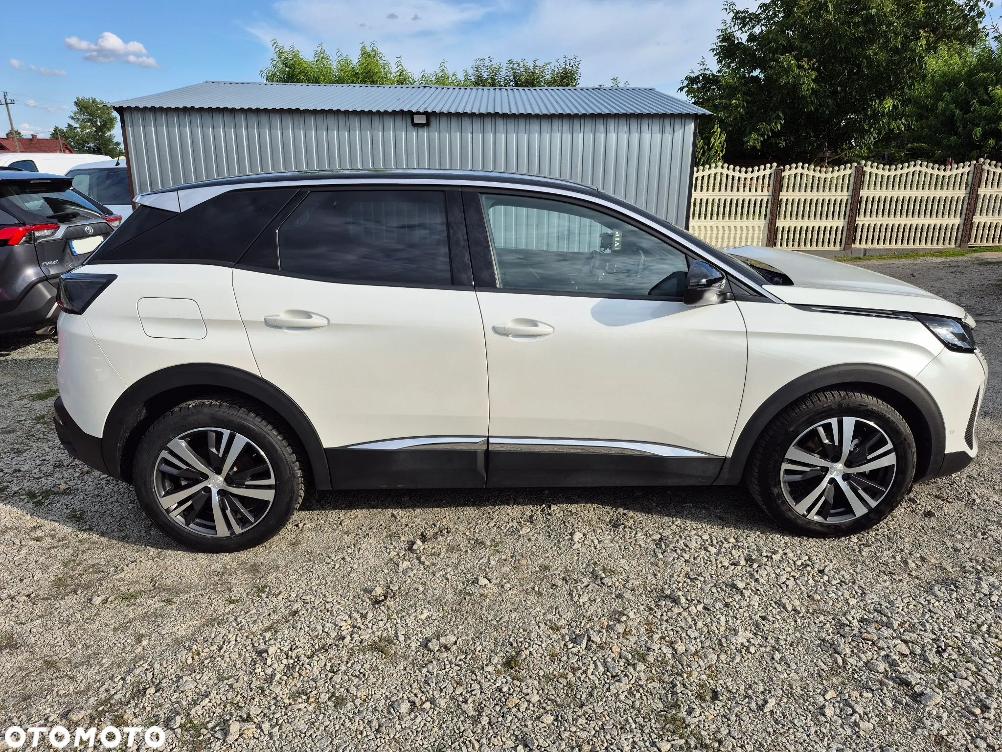 Peugeot 3008 1.5 BlueHDi Allure Pack S&S EAT8 - 25