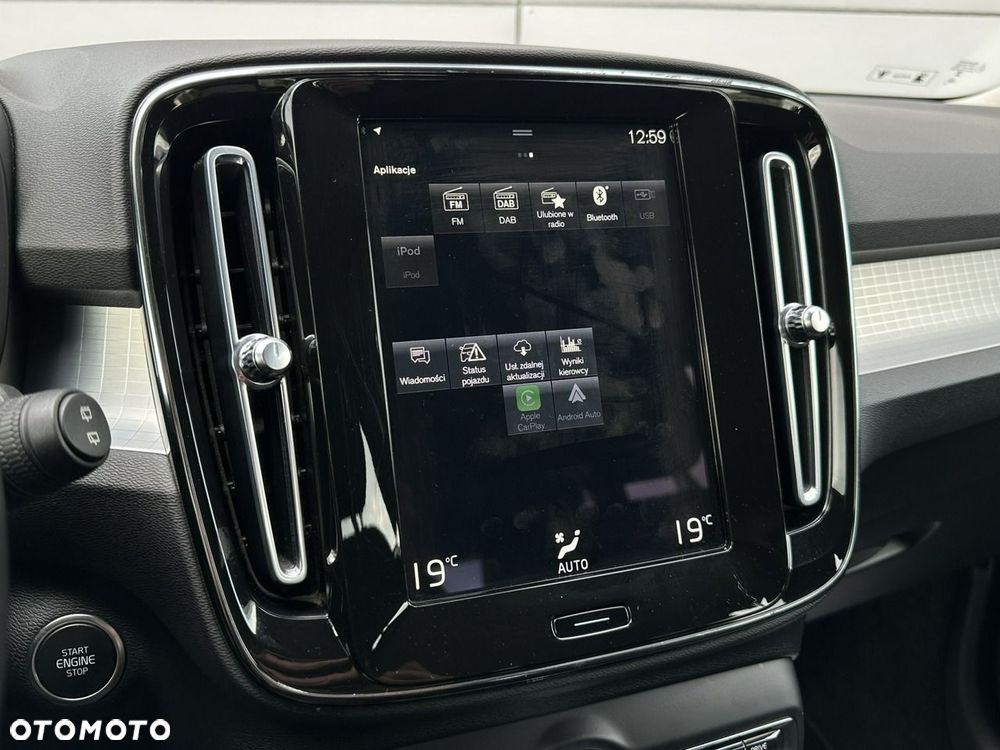 Volvo XC 40 - 27