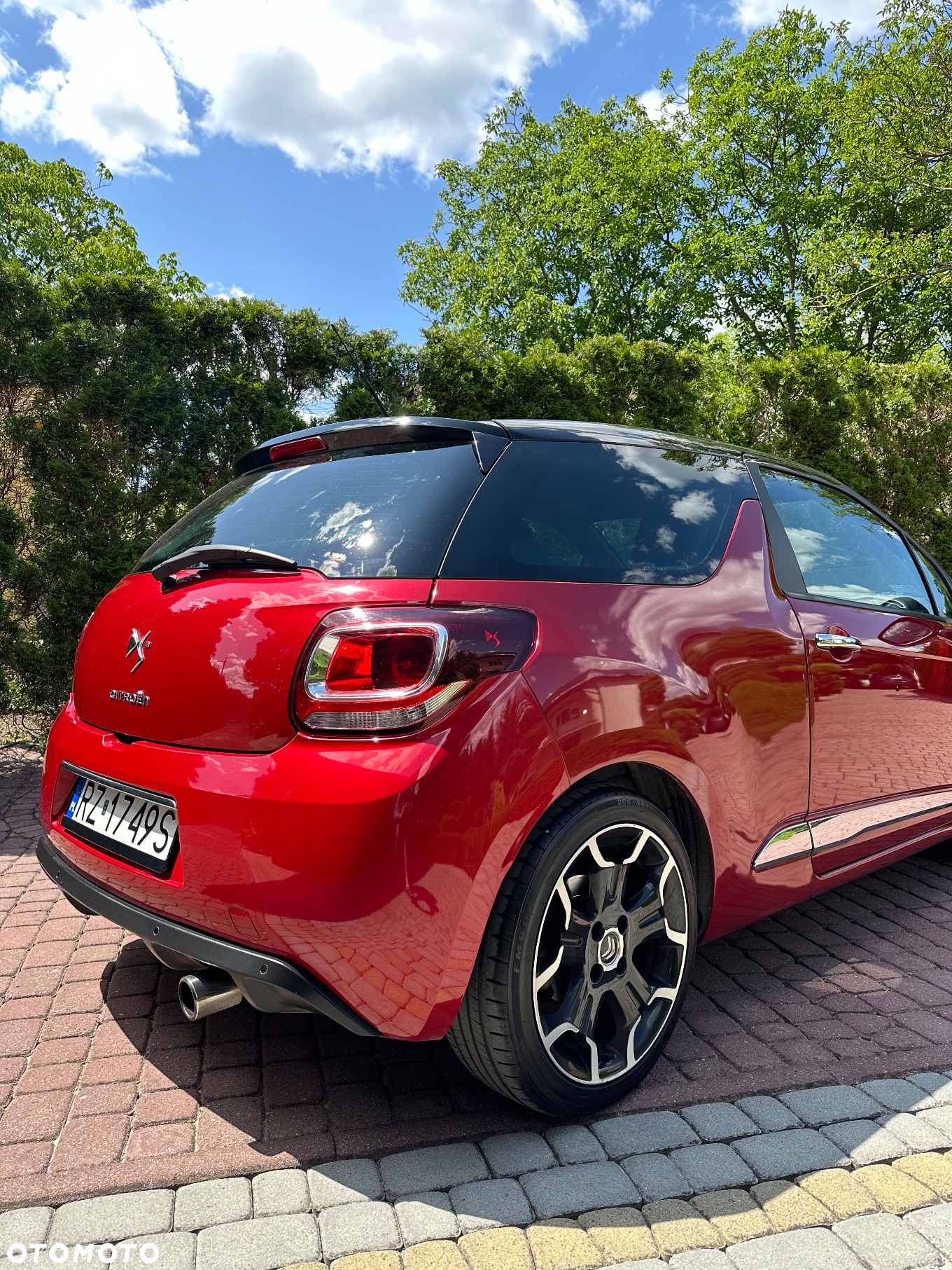 Citroën DS3 1.6 HDi SoChic - 8