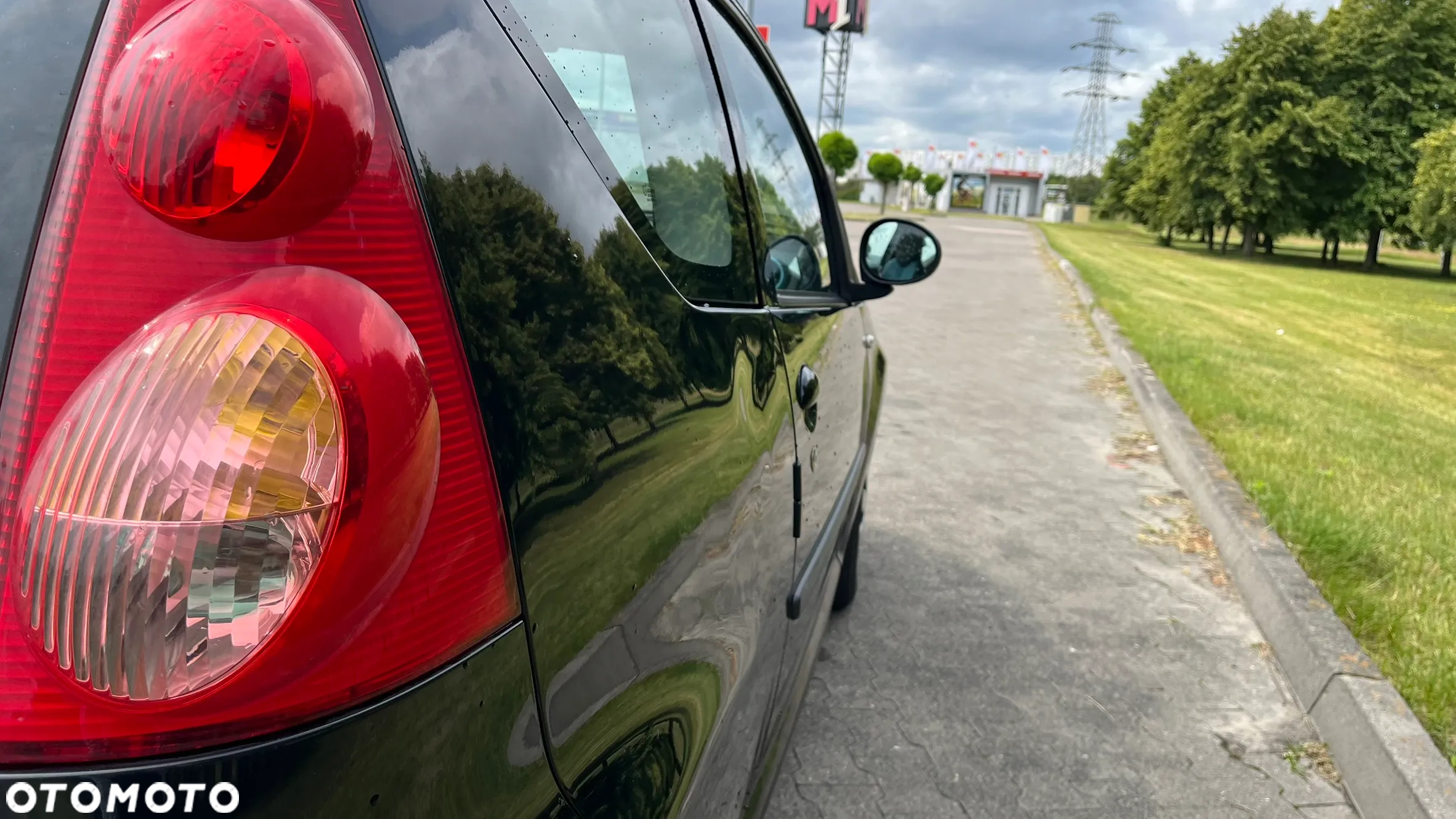 Peugeot 107 1.0 Happy - 8
