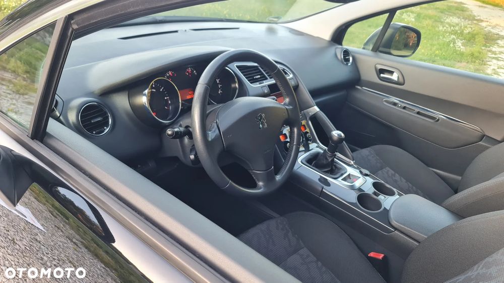 Peugeot 3008 120 VTi Active - 12