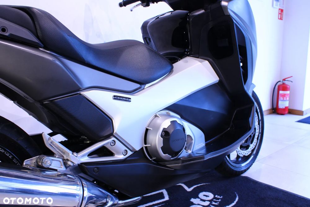 Honda NC - 32