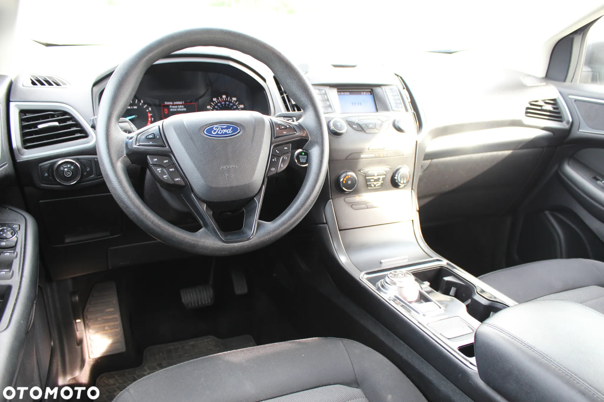 Ford Edge - 12