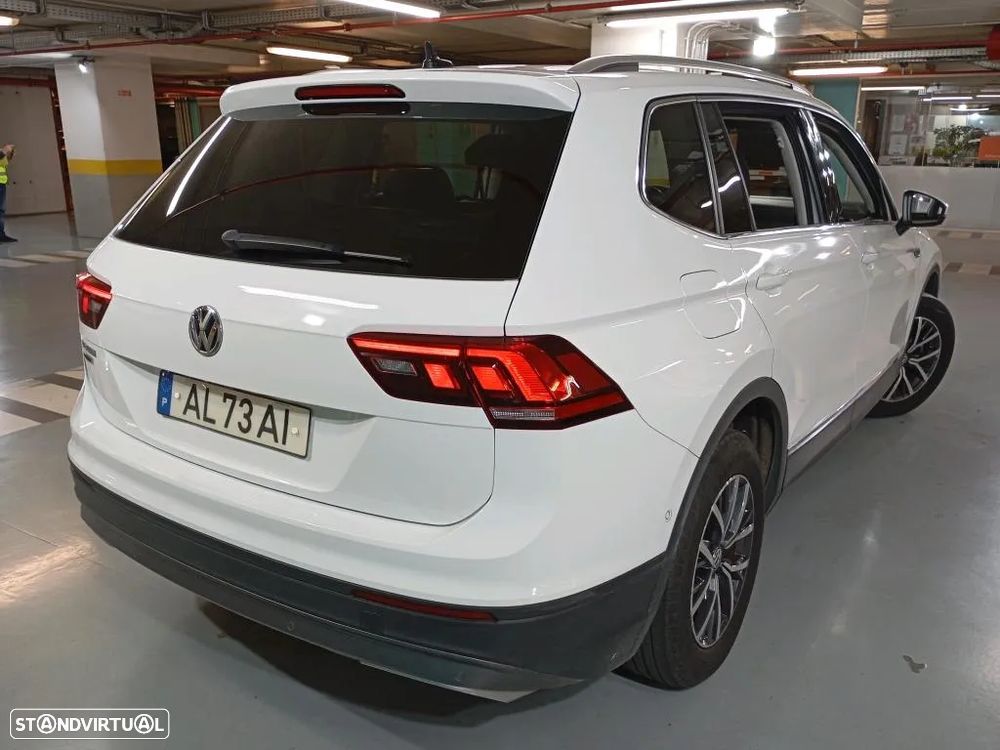 VW Tiguan Allspace 2.0 TDI Confortline DSG - 3