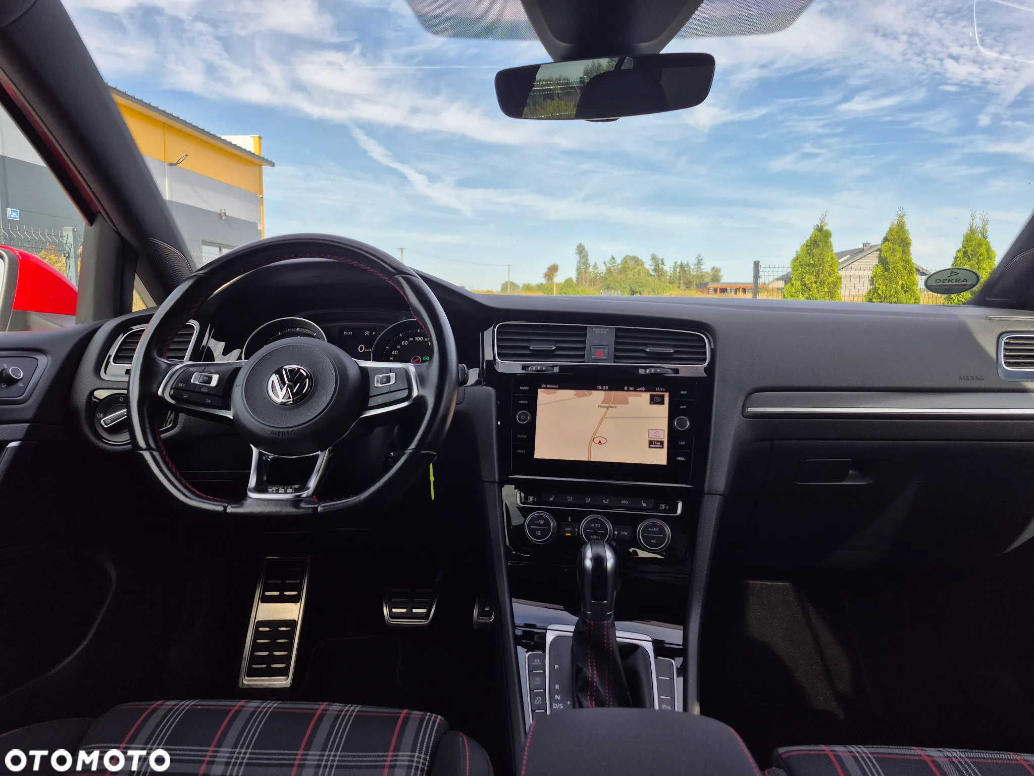 Volkswagen Golf GTI Performance BlueMotion Technology DSG - 22