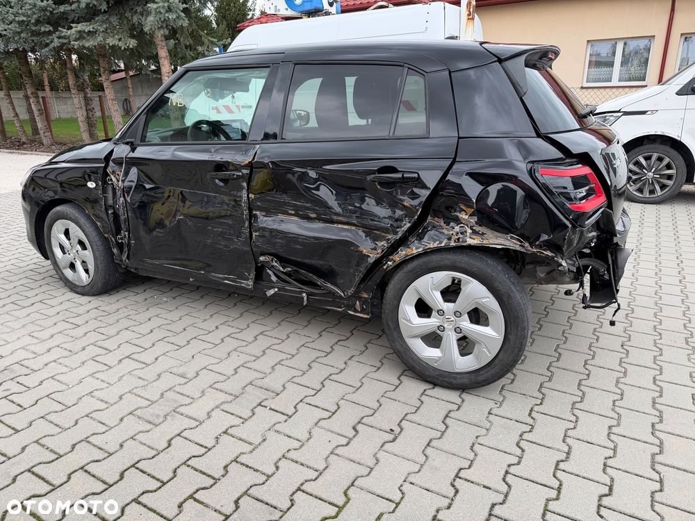 Suzuki Swift 1.2 Dualjet Hybrid Club - 6