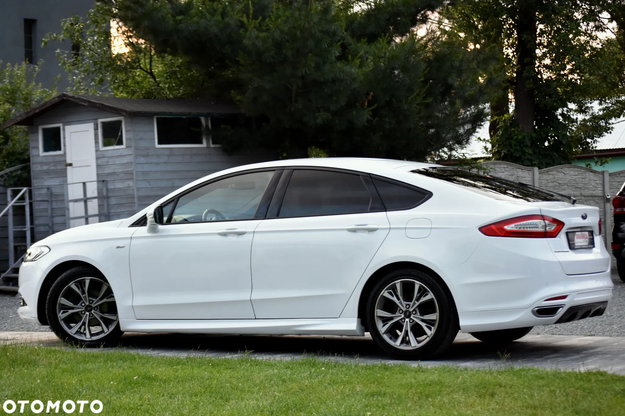Ford Mondeo 2.0 TDCi Titanium PowerShift - 13