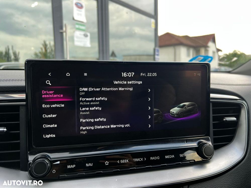 Kia XCeed - 23